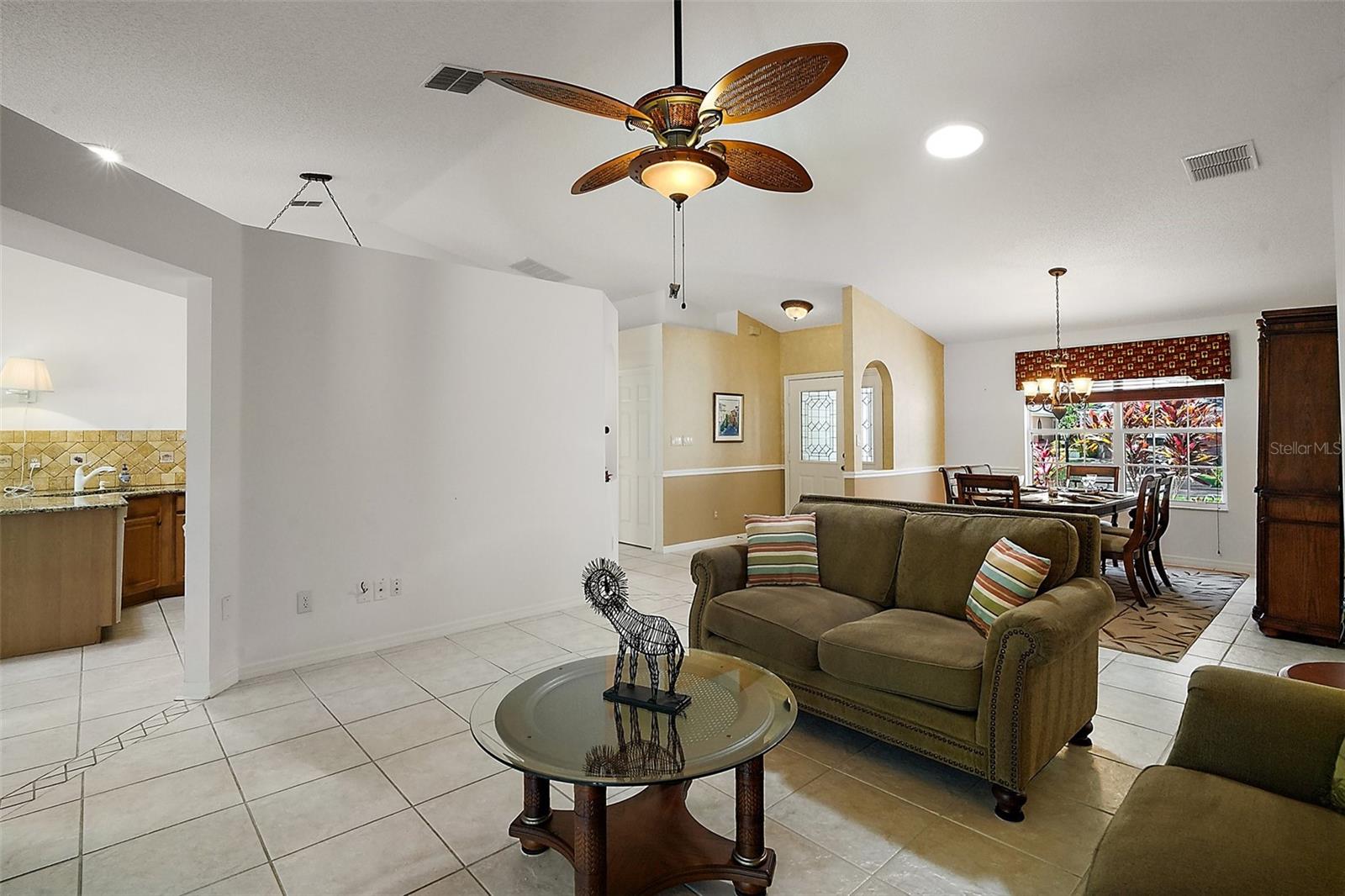 25736 WHISPER OAKS RD, LEESBURG, FL, 34748