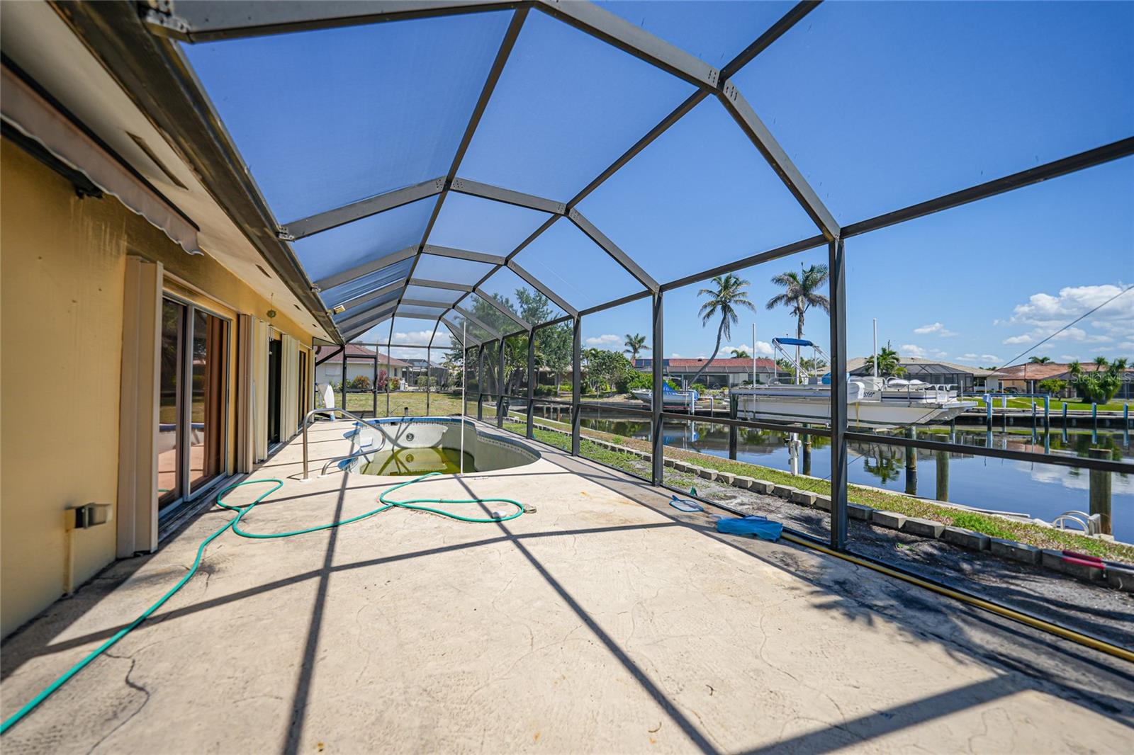 490 VIA ESPLANADE, PUNTA GORDA, FL, 33950