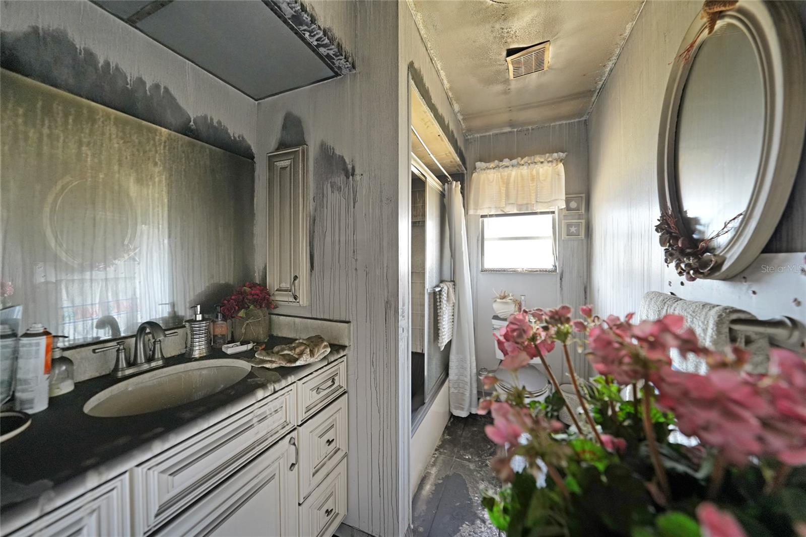 490 VIA ESPLANADE, PUNTA GORDA, FL, 33950