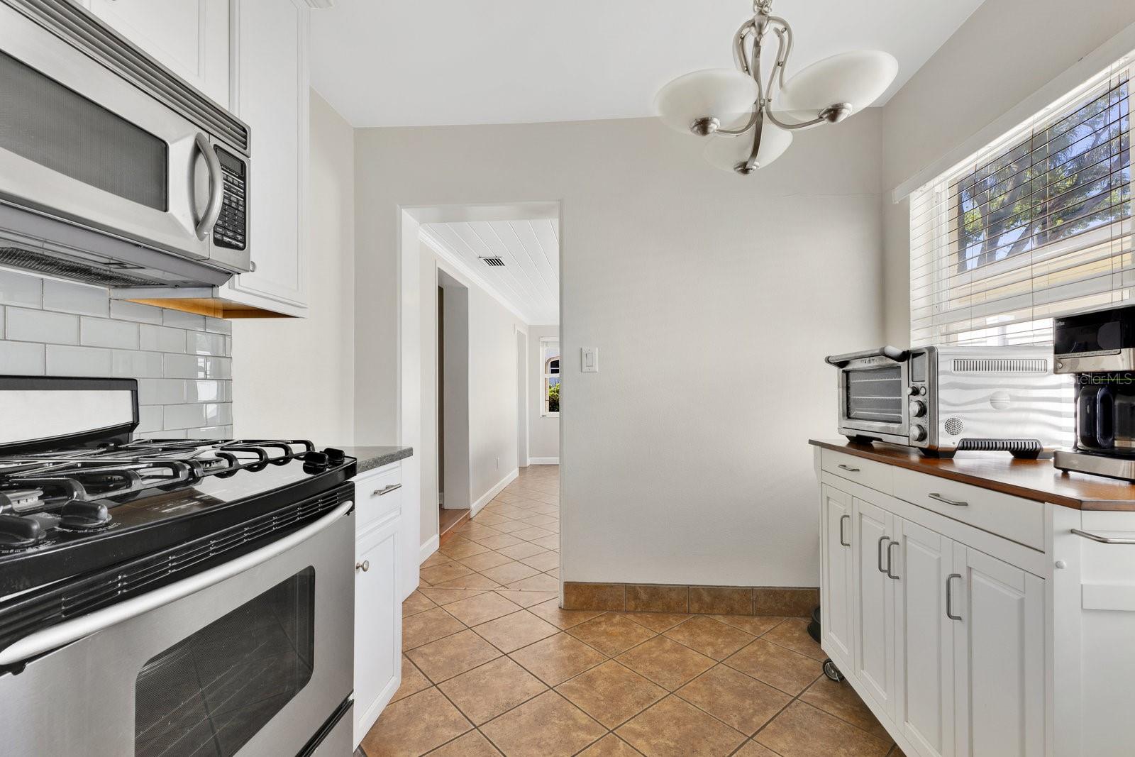 3000 AMHERST AVE, ORLANDO, FL, 32804