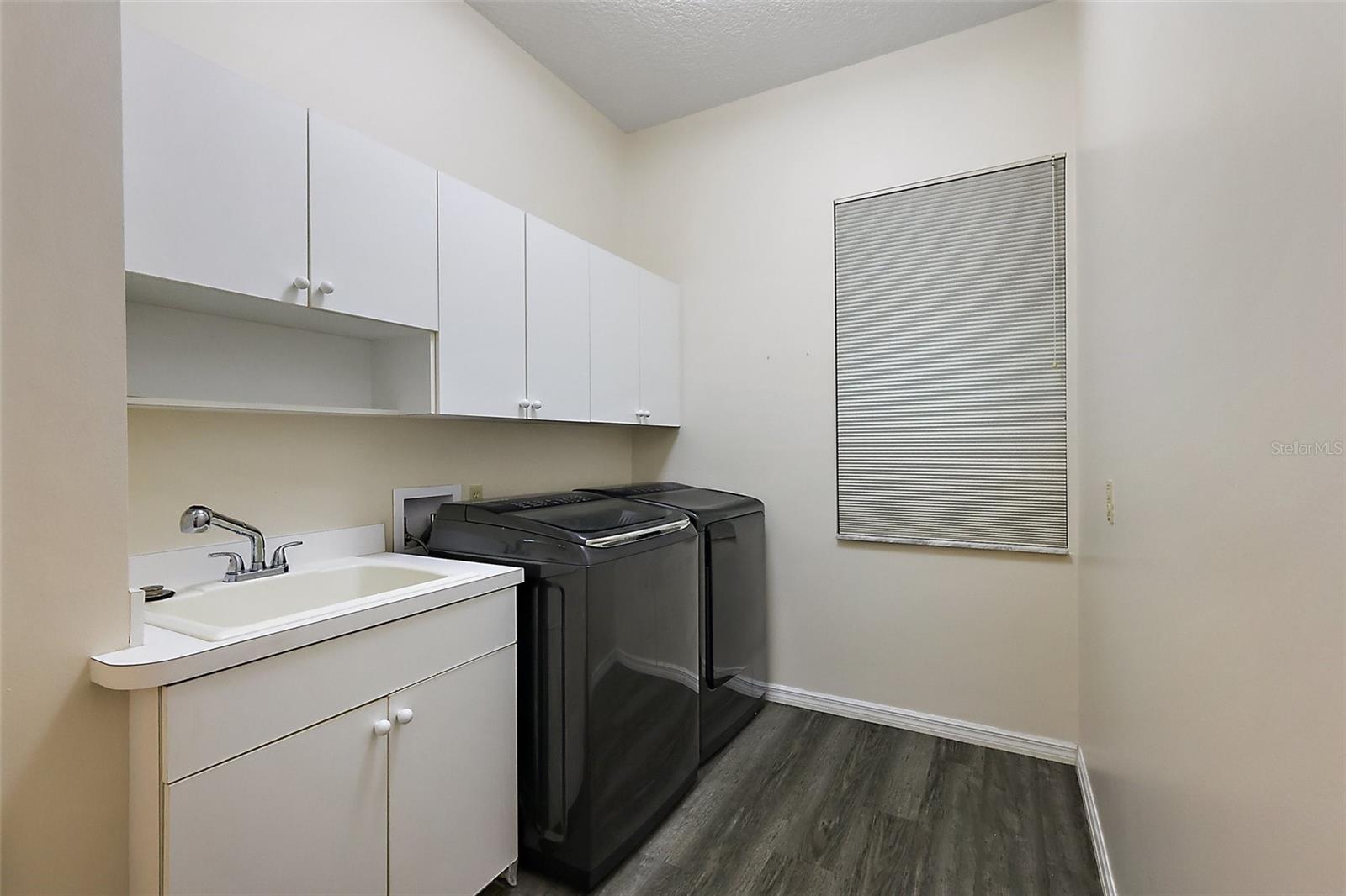 5640 SPINNAKER LOOP, LADY LAKE, FL, 32159
