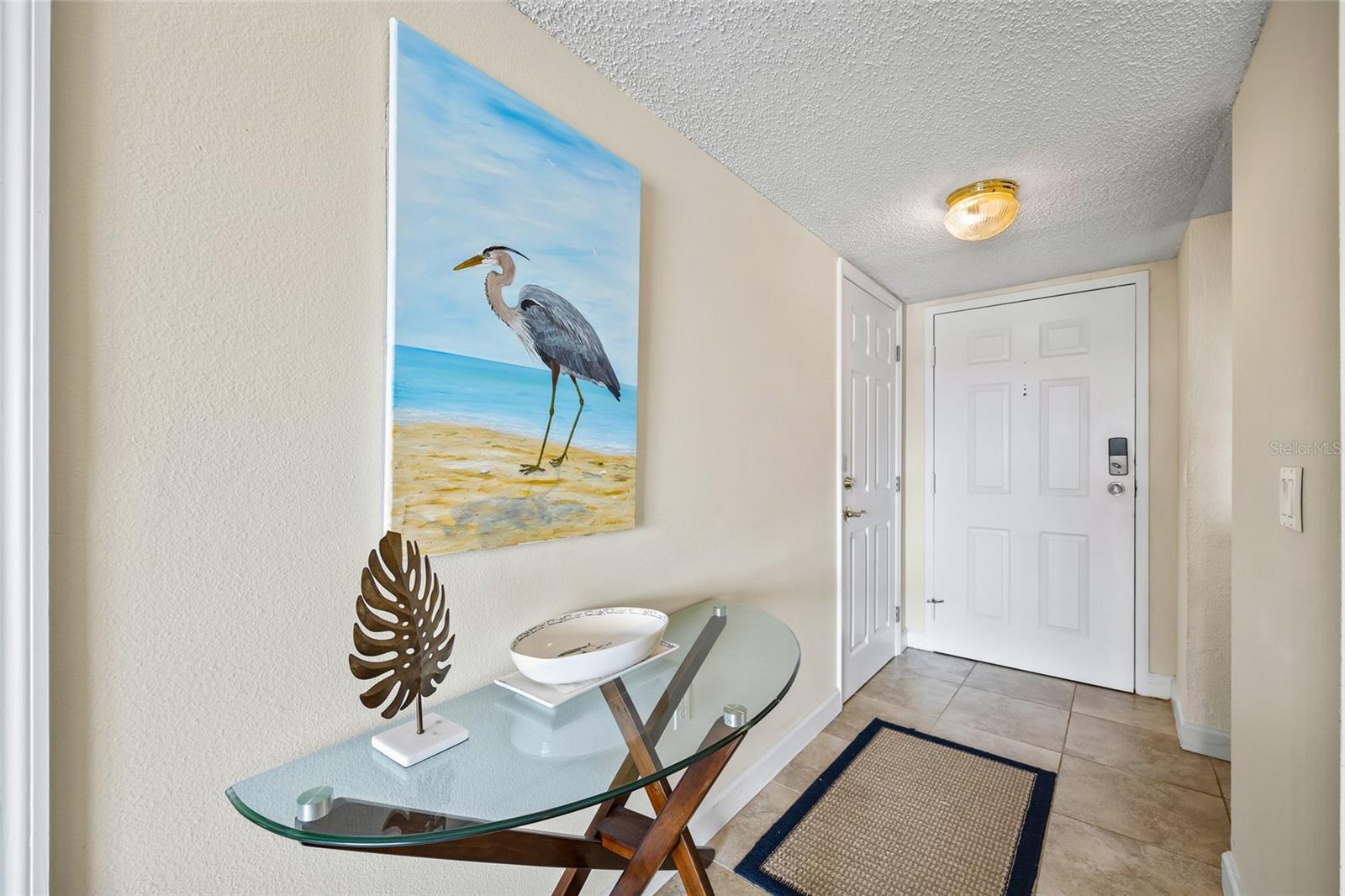610 ISLAND WAY #302, CLEARWATER BEACH, FL, 33767