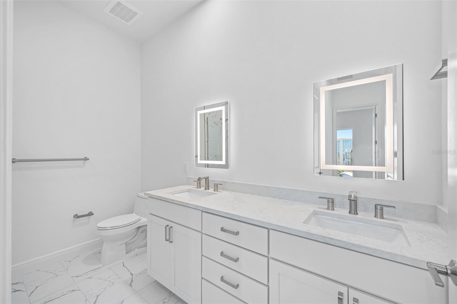 644 3RD AVE S #508, ST PETERSBURG, FL, 33701