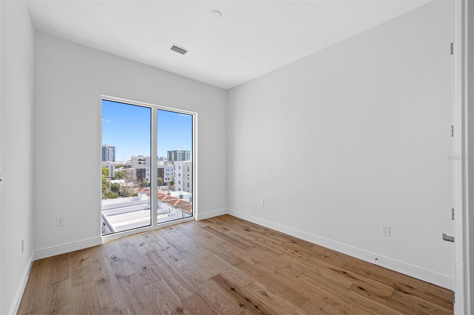 644 3RD AVE S #508, ST PETERSBURG, FL, 33701