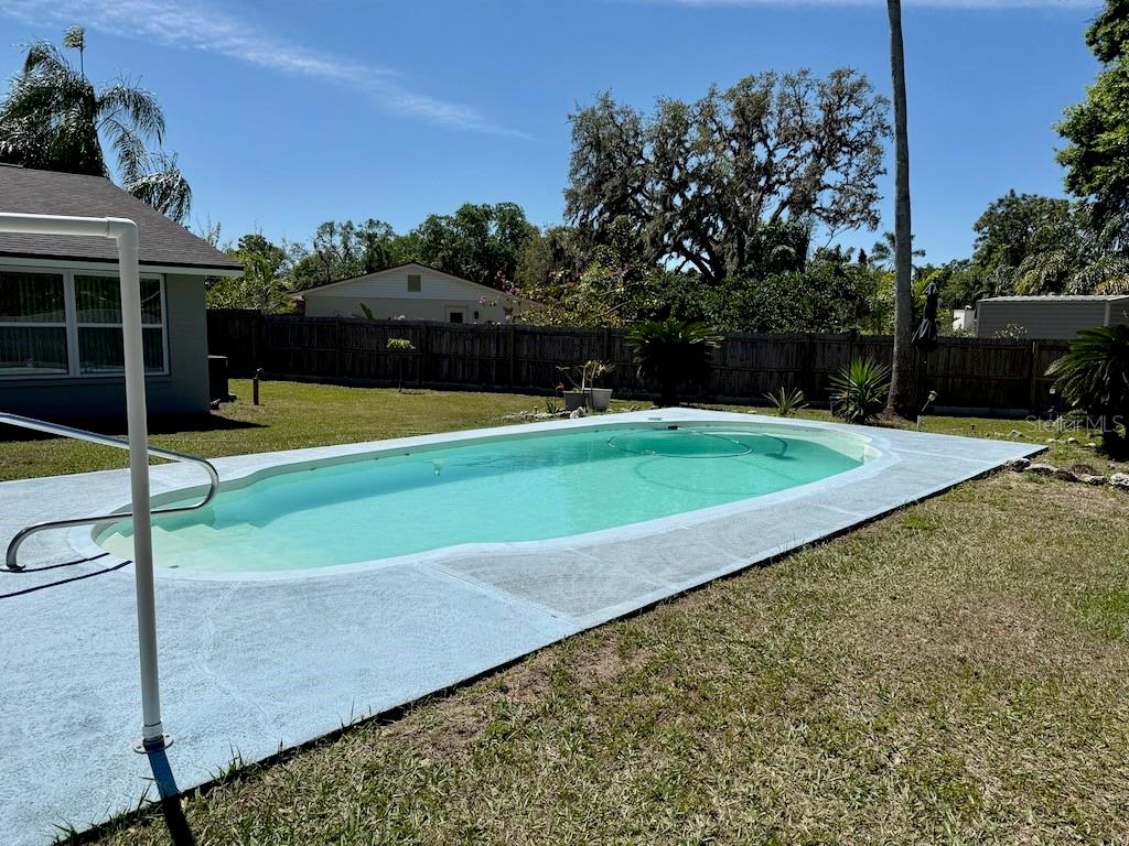804 VALLEY HILL CT, BRANDON, FL, 33510