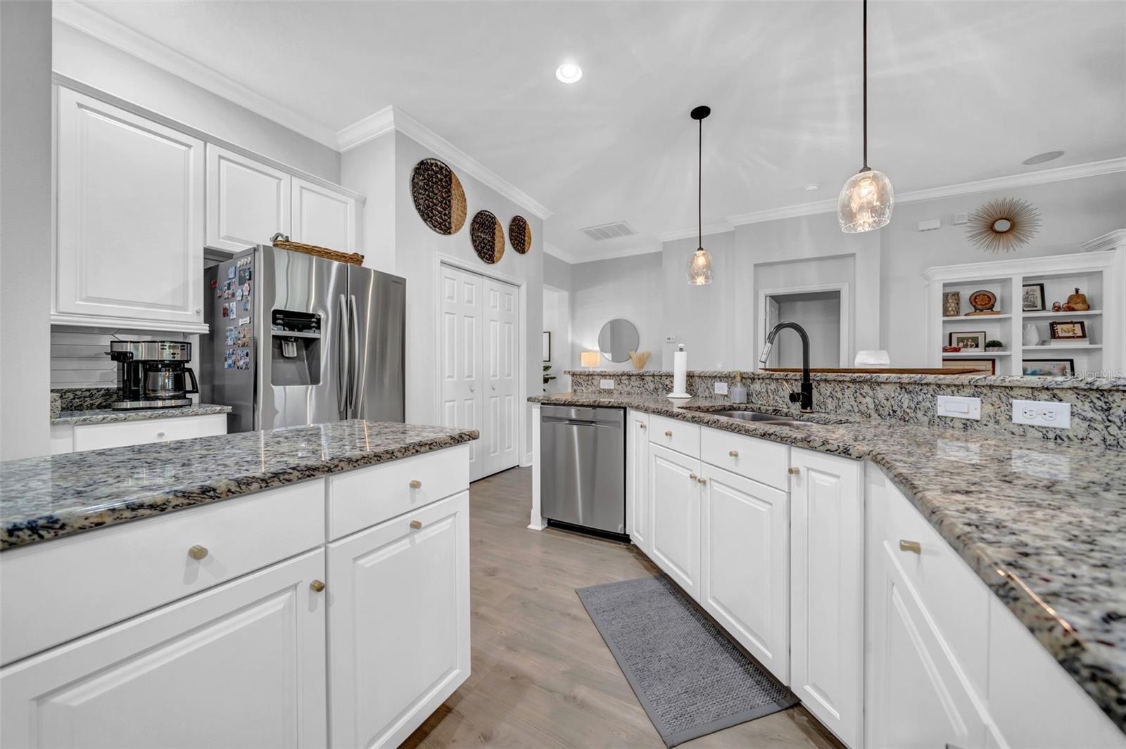 15902 OAKLEAF RUN DR, LITHIA, FL, 33547
