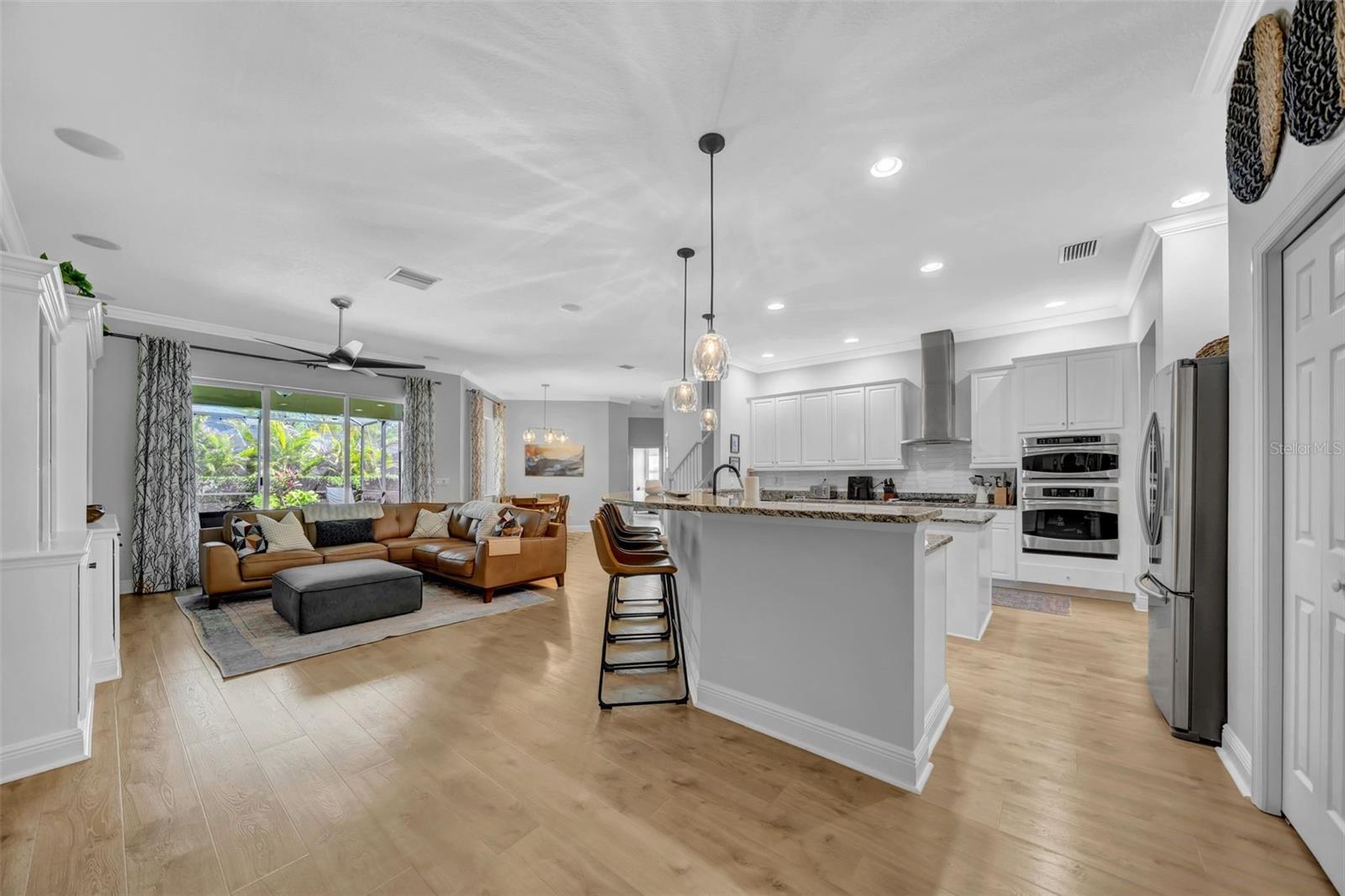 15902 OAKLEAF RUN DR, LITHIA, FL, 33547