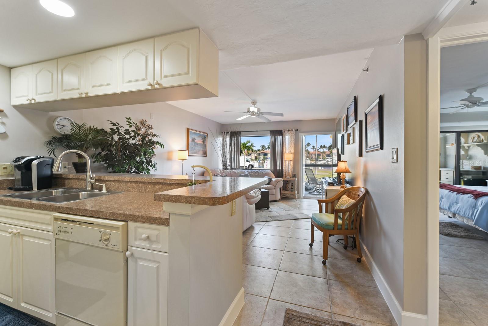 3170 MATECUMBE KEY RD #112, PUNTA GORDA, FL, 33955