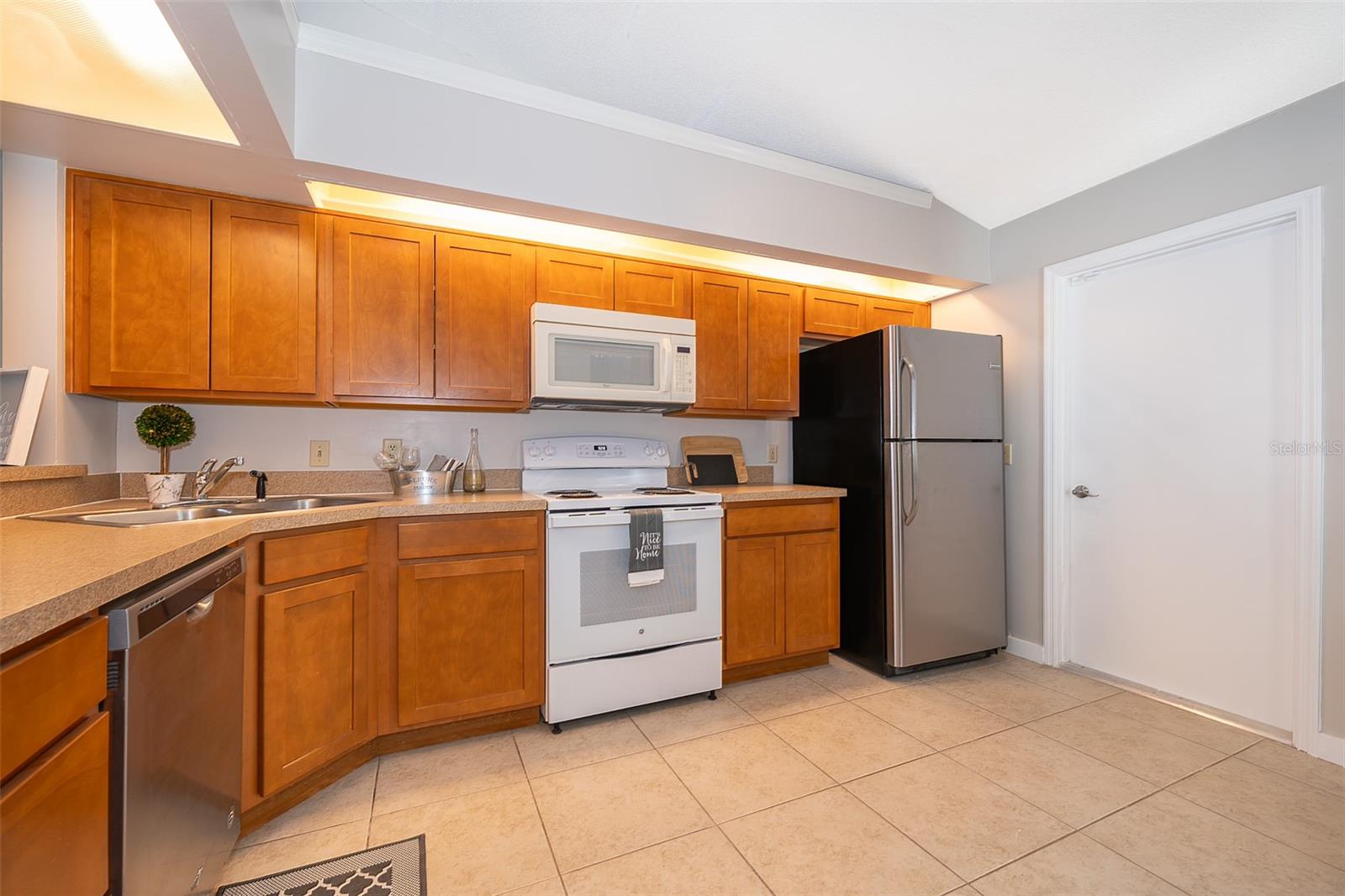 4520 SUMMERGROVE AVE, ORLANDO, FL, 32812
