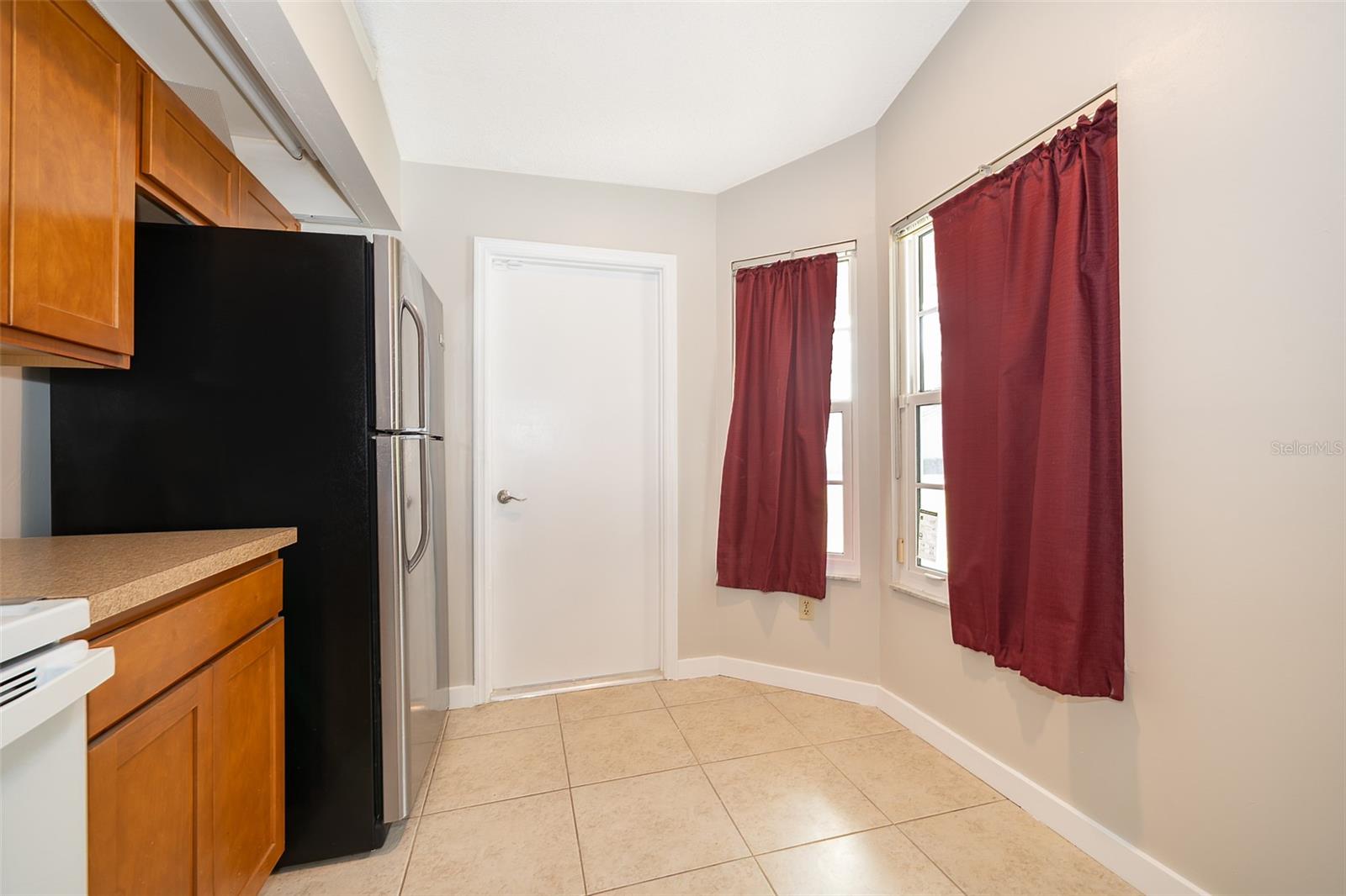 4520 SUMMERGROVE AVE, ORLANDO, FL, 32812