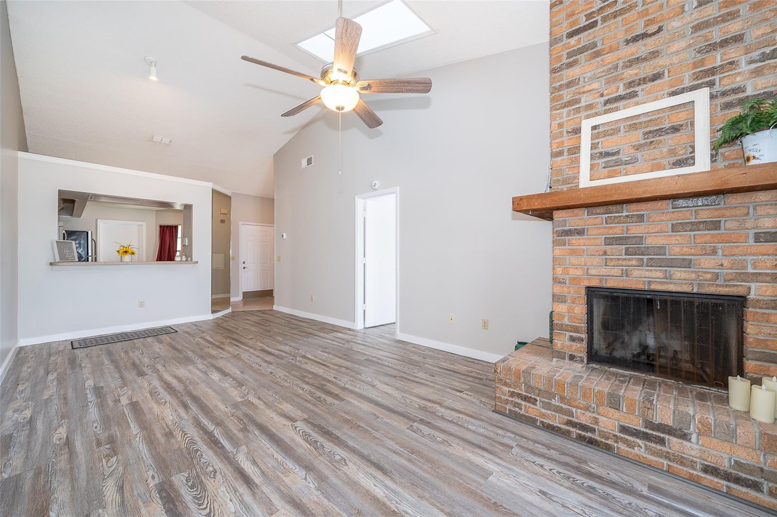 4520 SUMMERGROVE AVE, ORLANDO, FL, 32812
