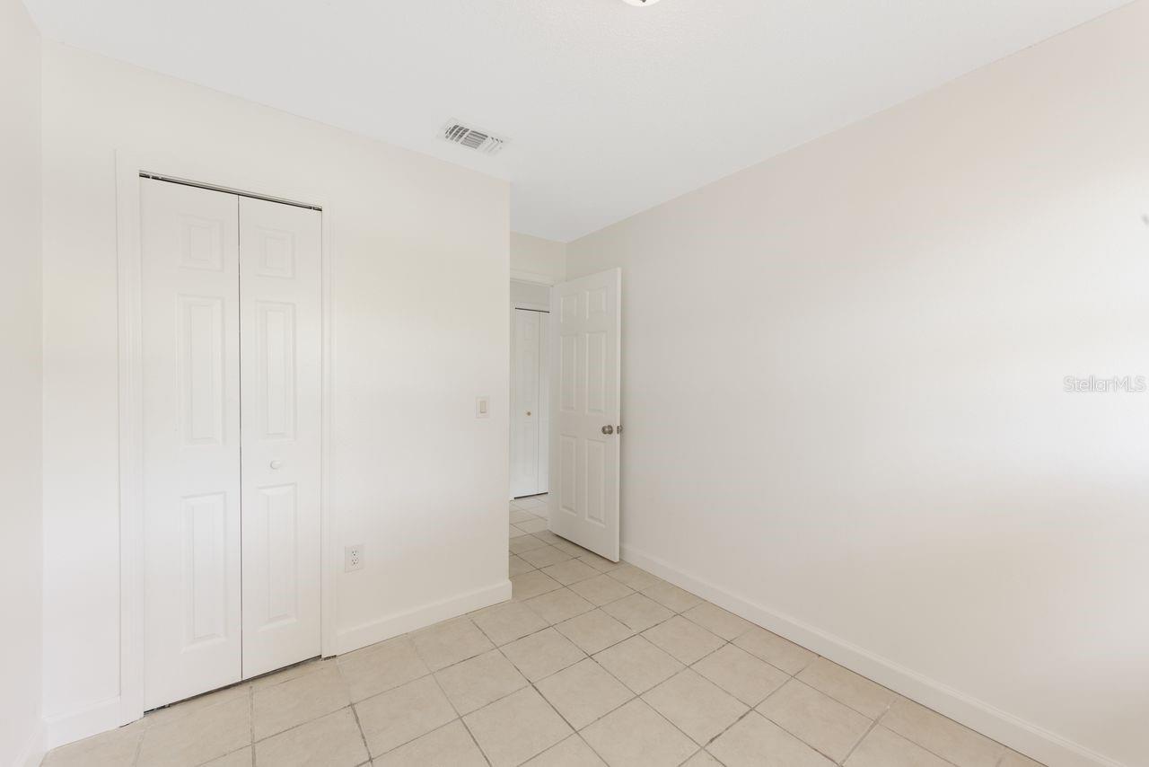 4883 N PINE HILLS RD, ORLANDO, FL, 32808