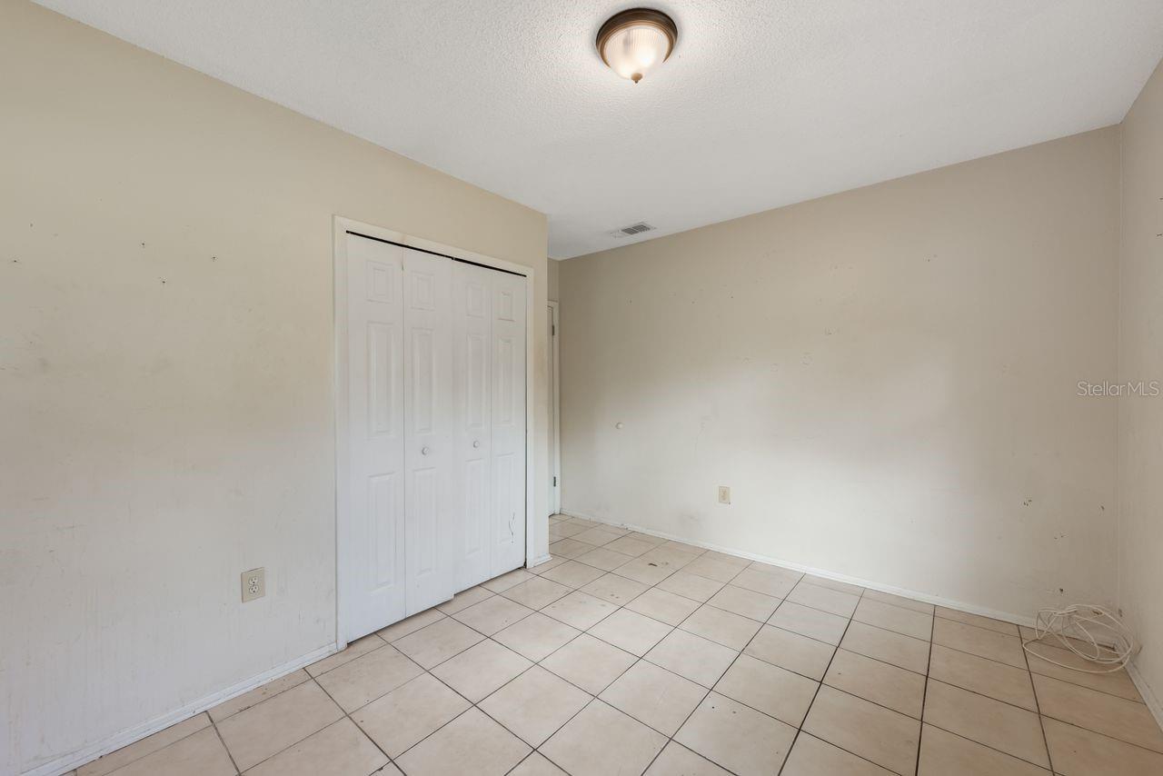 4883 N PINE HILLS RD, ORLANDO, FL, 32808