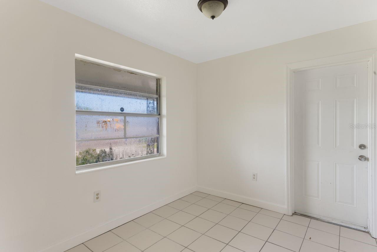 4883 N PINE HILLS RD, ORLANDO, FL, 32808