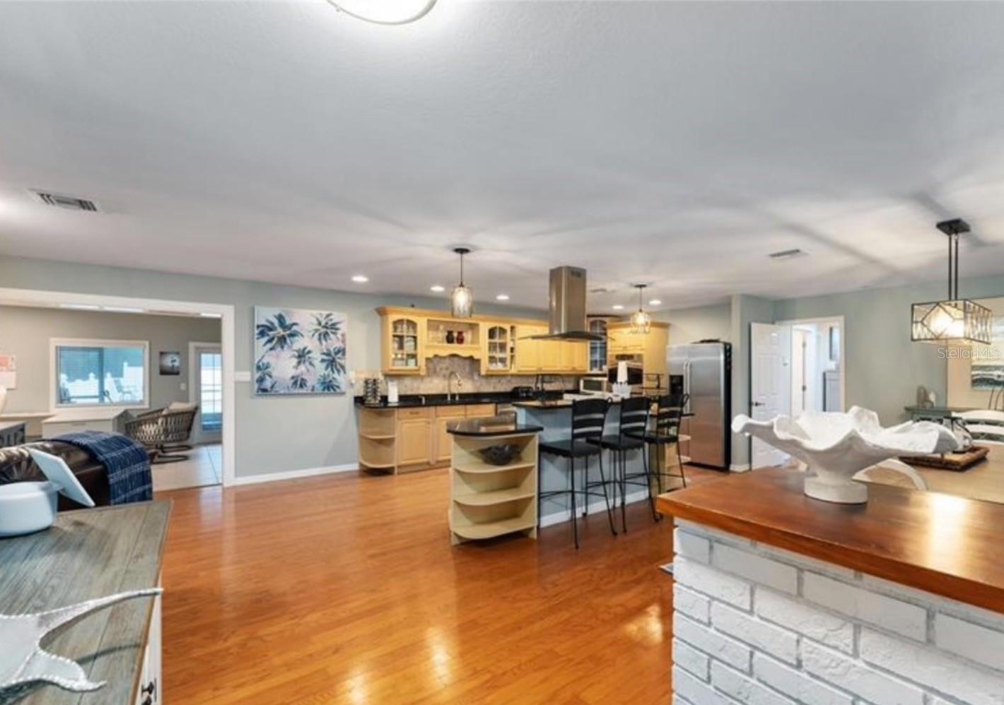 20990 NE HIGHWAY 27, WILLISTON, FL, 32696