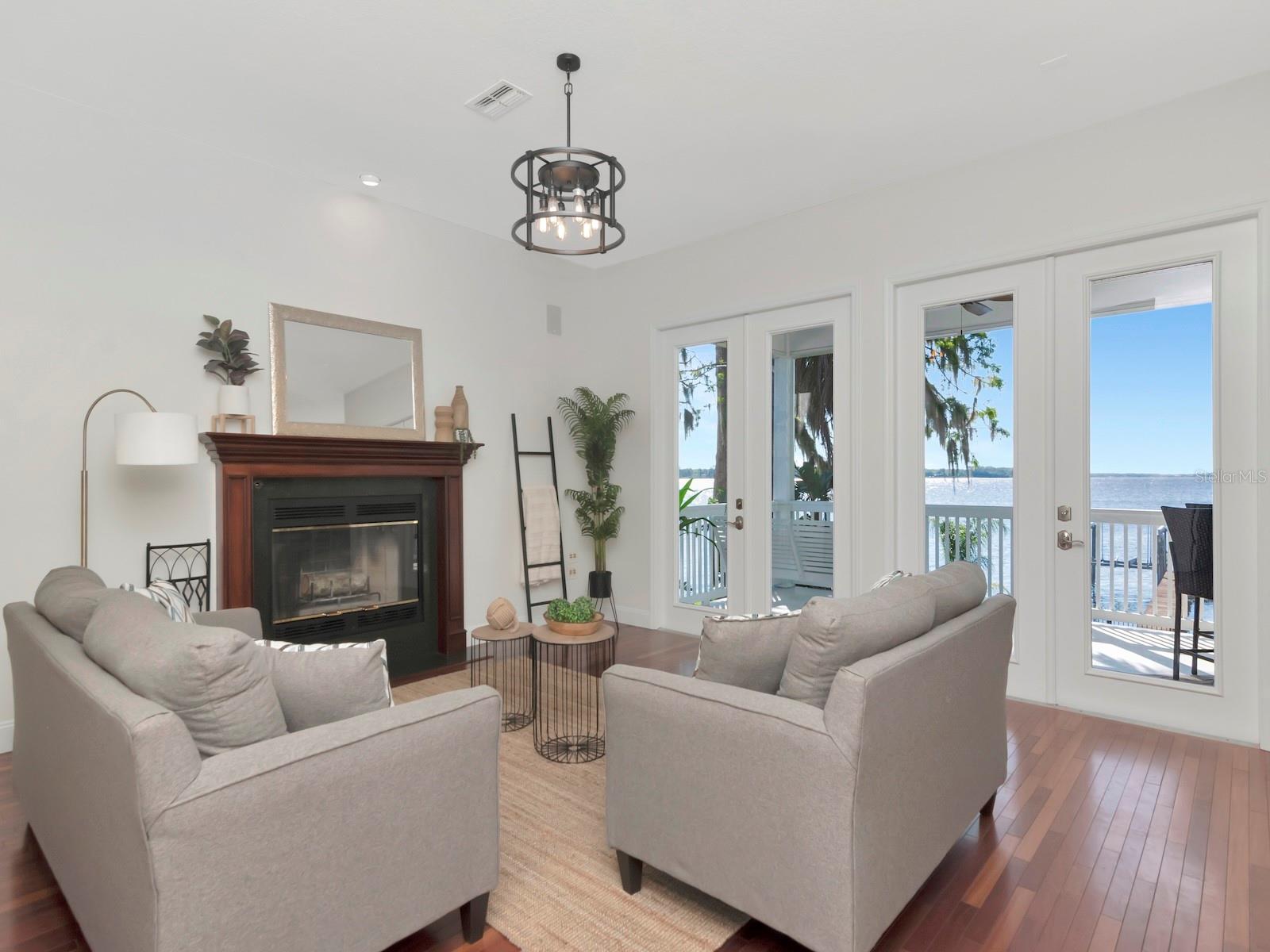 1162 TOOKES RD, TARPON SPRINGS, FL, 34689
