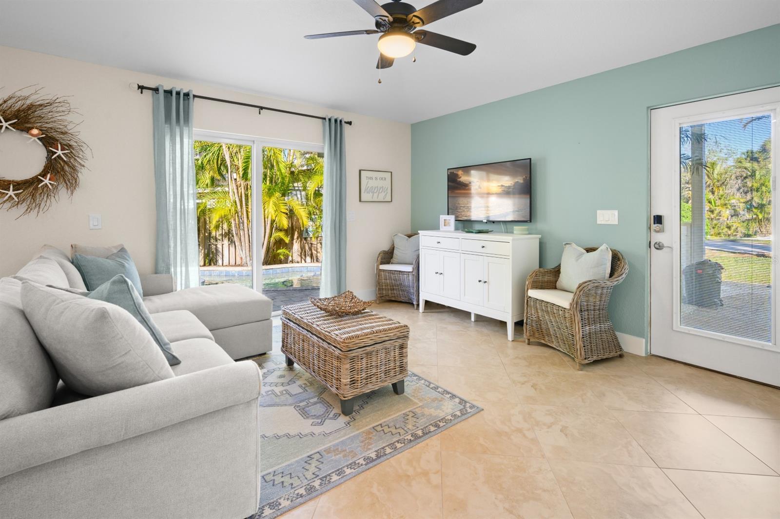 5608 HOLMES BLVD, HOLMES BEACH, FL, 34217