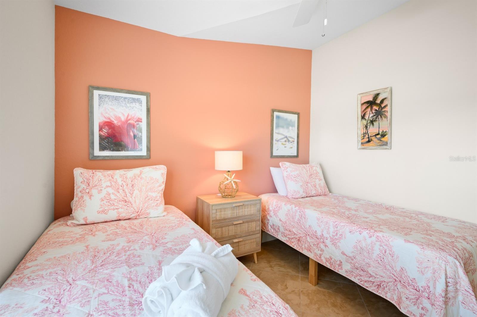 5608 HOLMES BLVD, HOLMES BEACH, FL, 34217