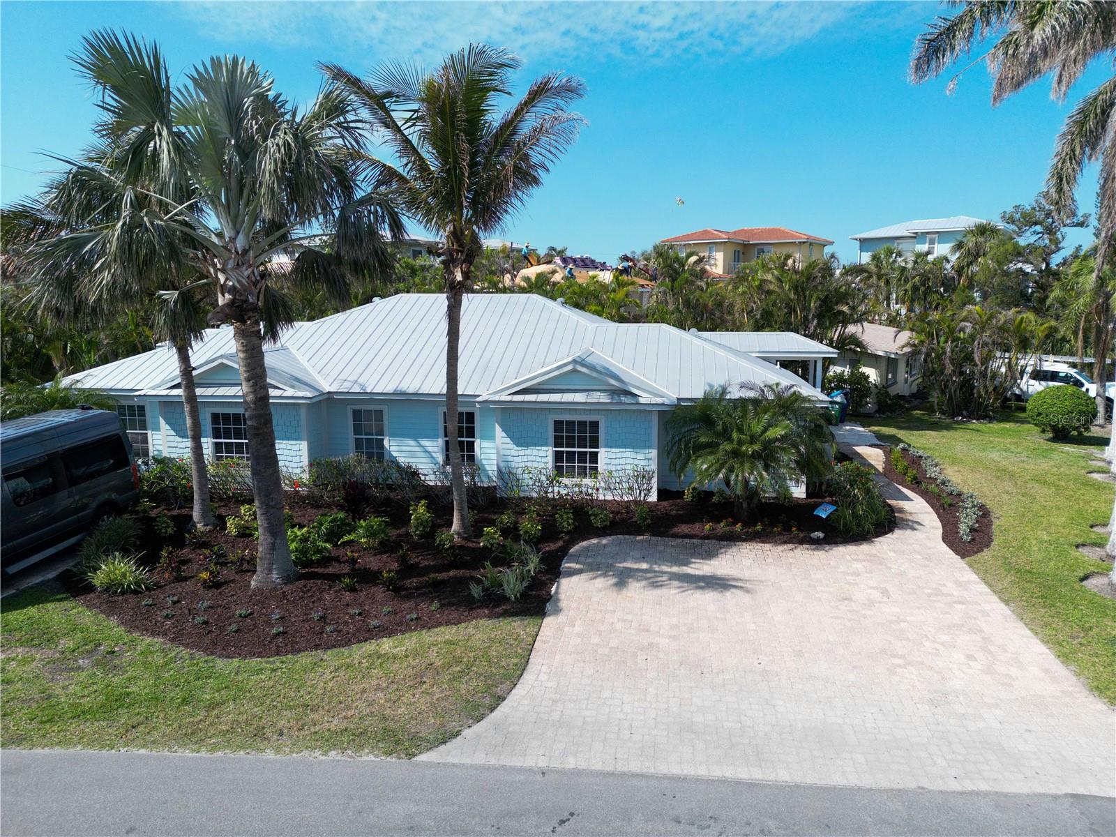 5608 HOLMES BLVD, HOLMES BEACH, FL, 34217