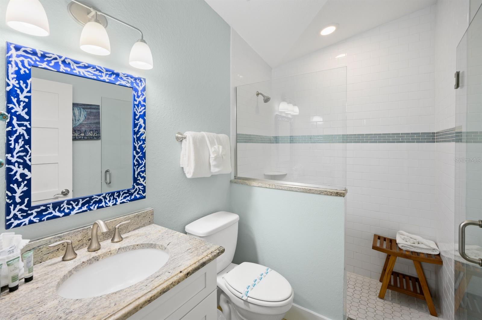 5608 HOLMES BLVD, HOLMES BEACH, FL, 34217