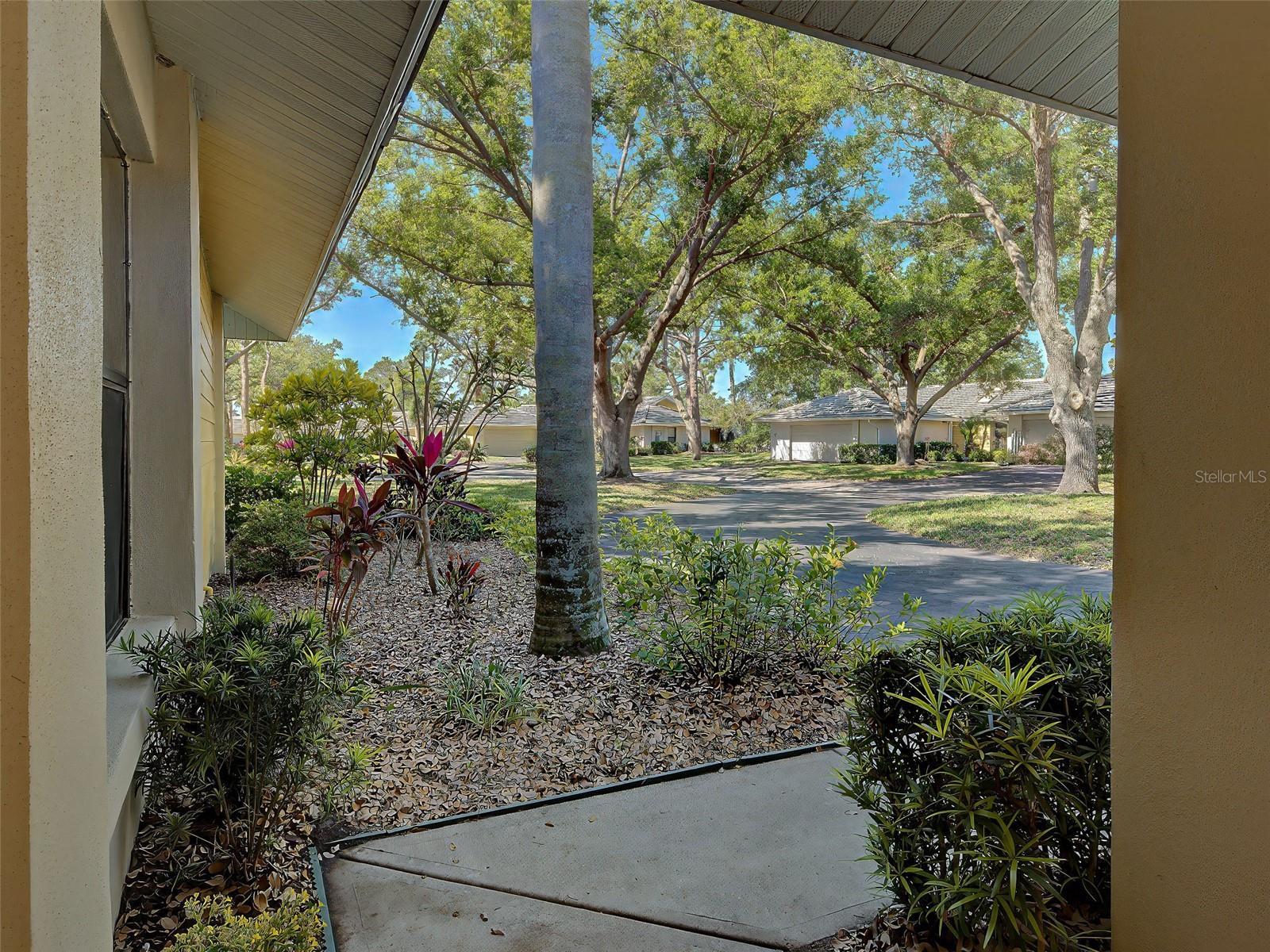 220 SOUTHAMPTON DRIVE #325, VENICE, FL, 34293