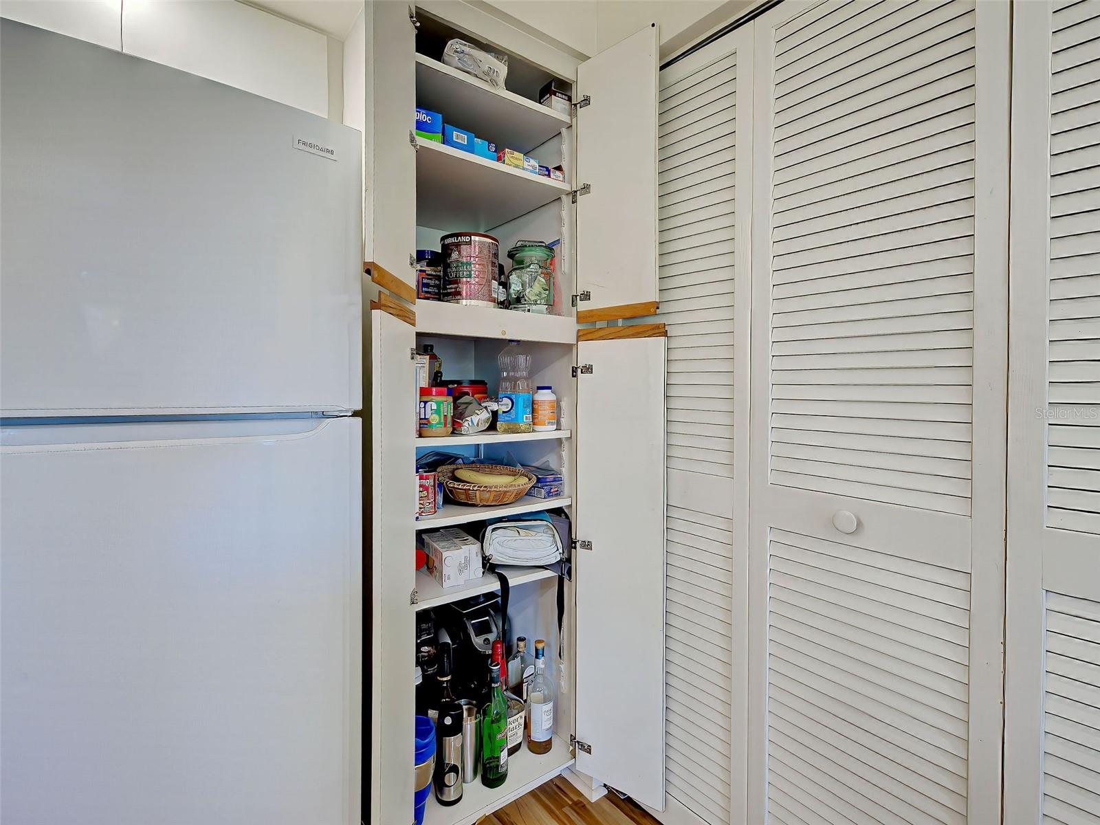 220 SOUTHAMPTON DRIVE #325, VENICE, FL, 34293