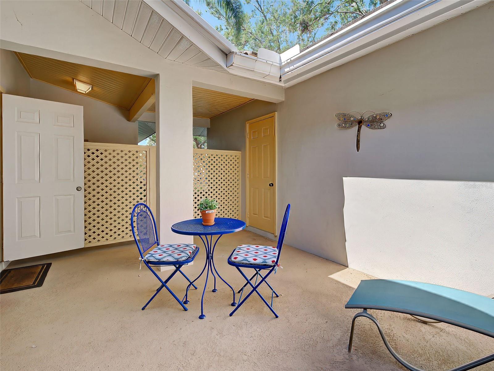 220 SOUTHAMPTON DRIVE #325, VENICE, FL, 34293