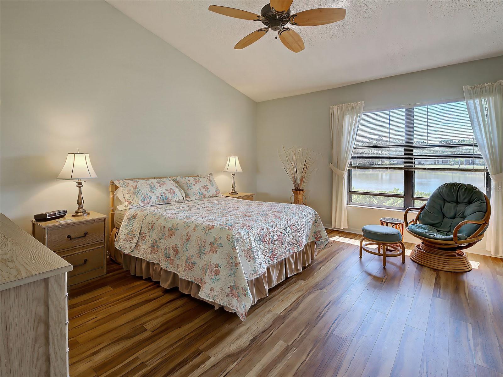 220 SOUTHAMPTON DRIVE #325, VENICE, FL, 34293