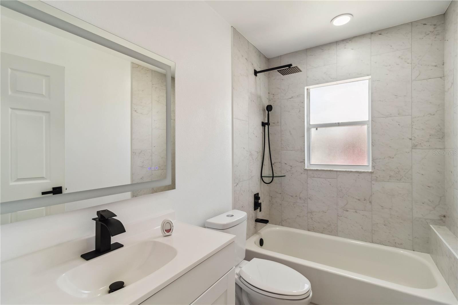 5810 42ND ST E, BRADENTON, FL, 34203