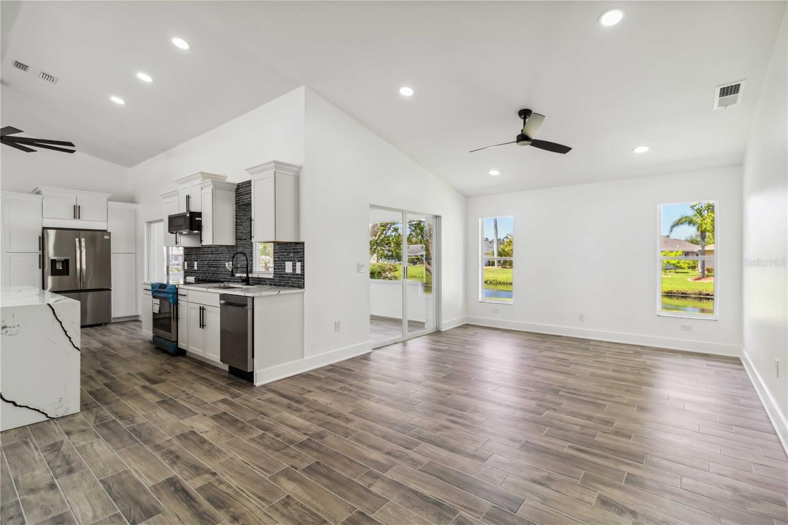 5810 42ND ST E, BRADENTON, FL, 34203