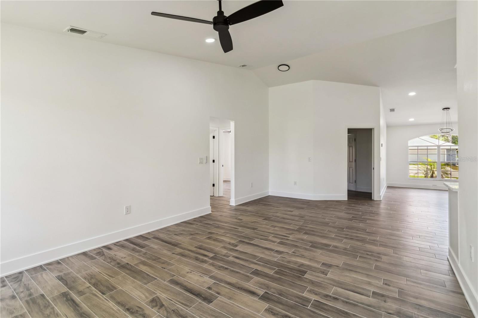 5810 42ND ST E, BRADENTON, FL, 34203