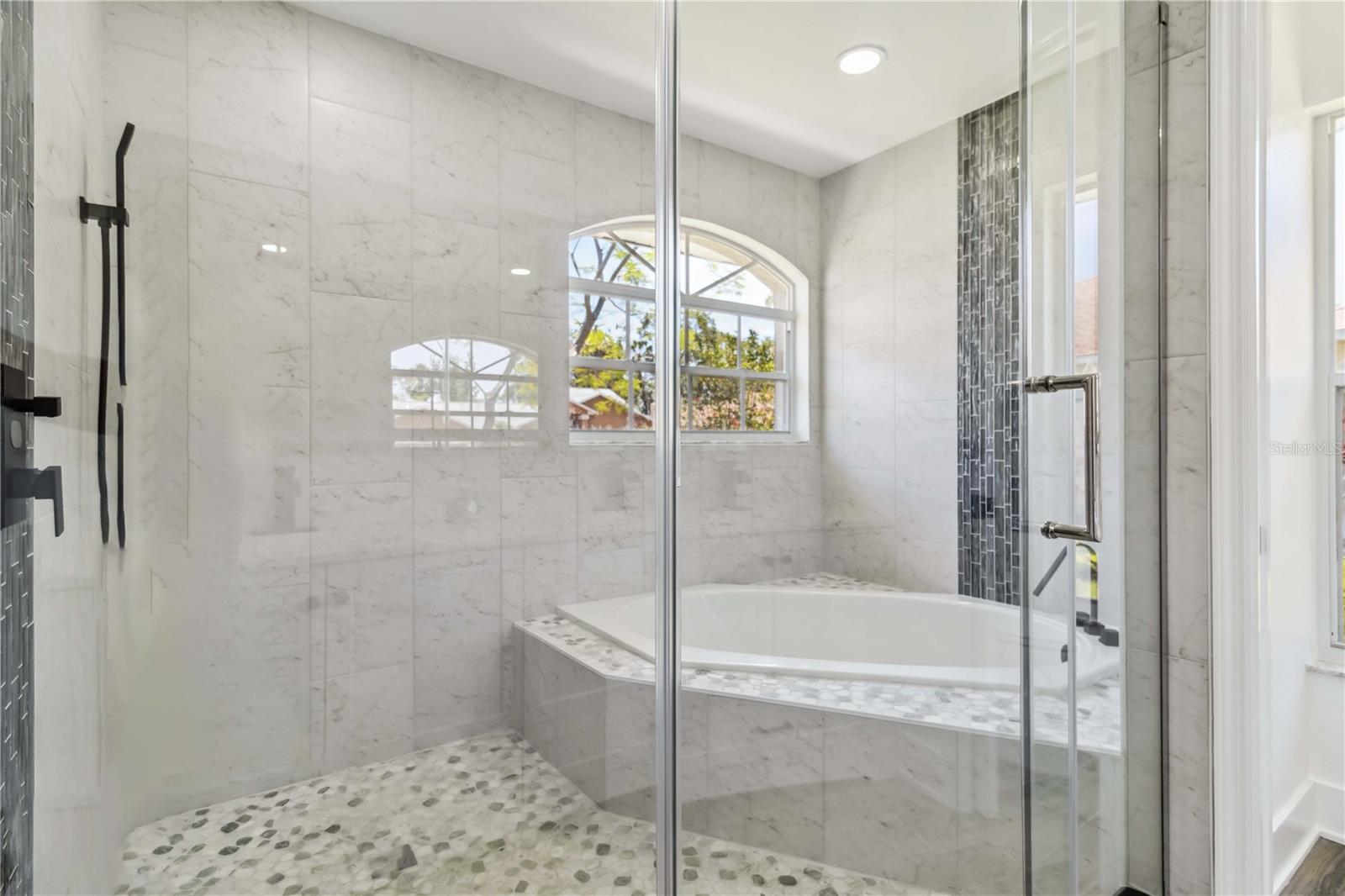 5810 42ND ST E, BRADENTON, FL, 34203