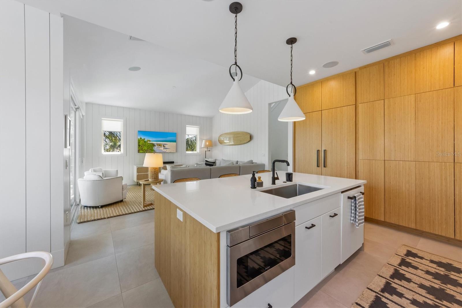 140 CRESCENT DR, ANNA MARIA, FL, 34216