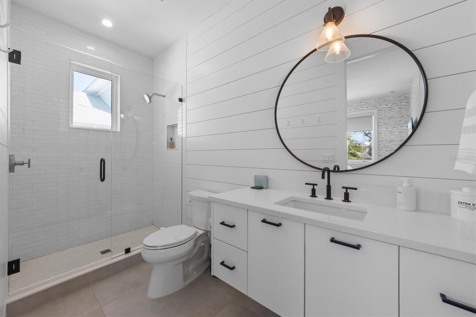 140 CRESCENT DR, ANNA MARIA, FL, 34216