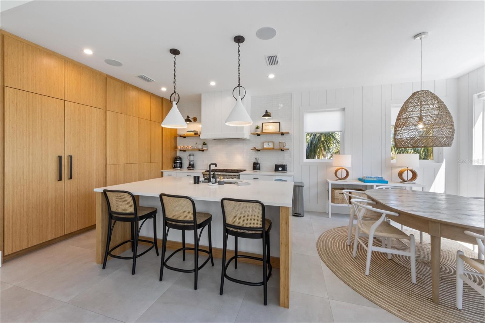 140 CRESCENT DR, ANNA MARIA, FL, 34216