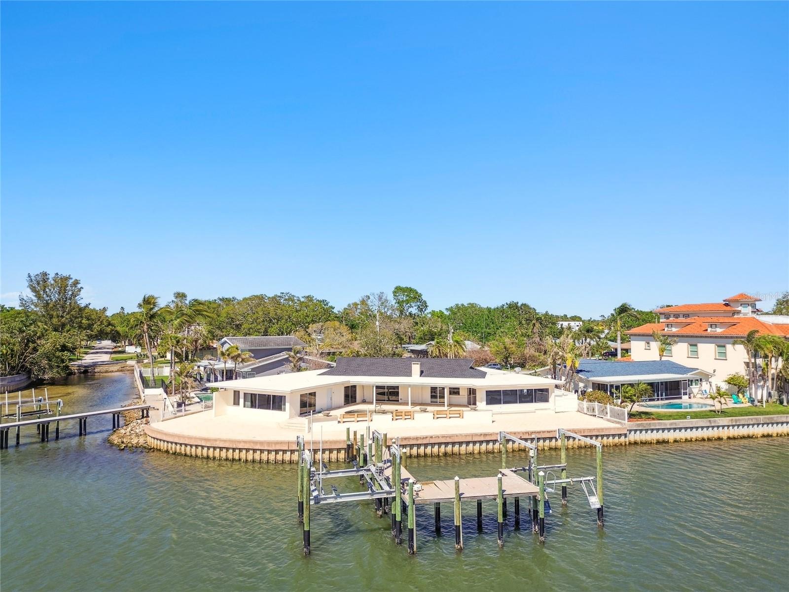 2970 68TH AVE S, ST PETERSBURG, FL, 33712