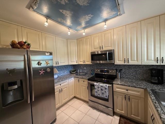 919 SUNRIDGE DR #919, SARASOTA, FL, 34234