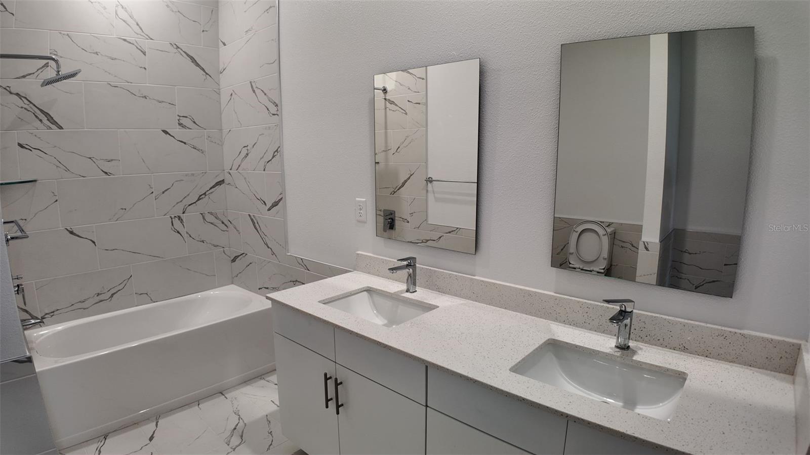 399 FAMAGUSTA DR, DAVENPORT, FL, 33896