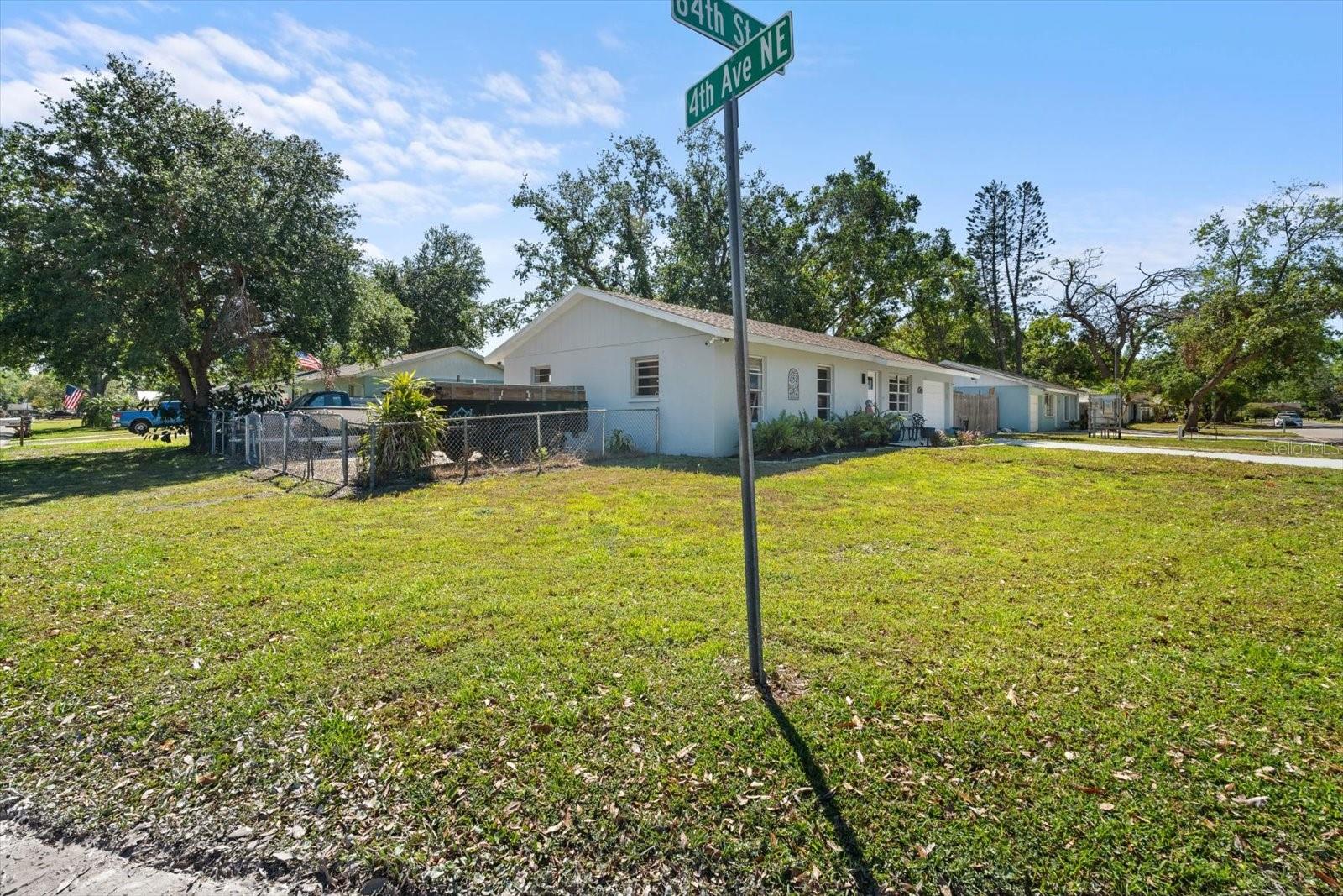 307 64TH ST NE, BRADENTON, FL, 34208