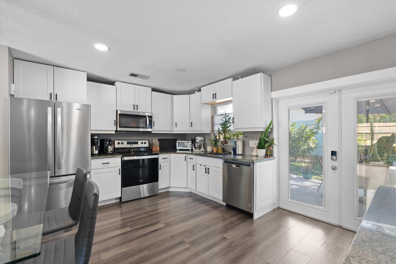 307 64TH ST NE, BRADENTON, FL, 34208