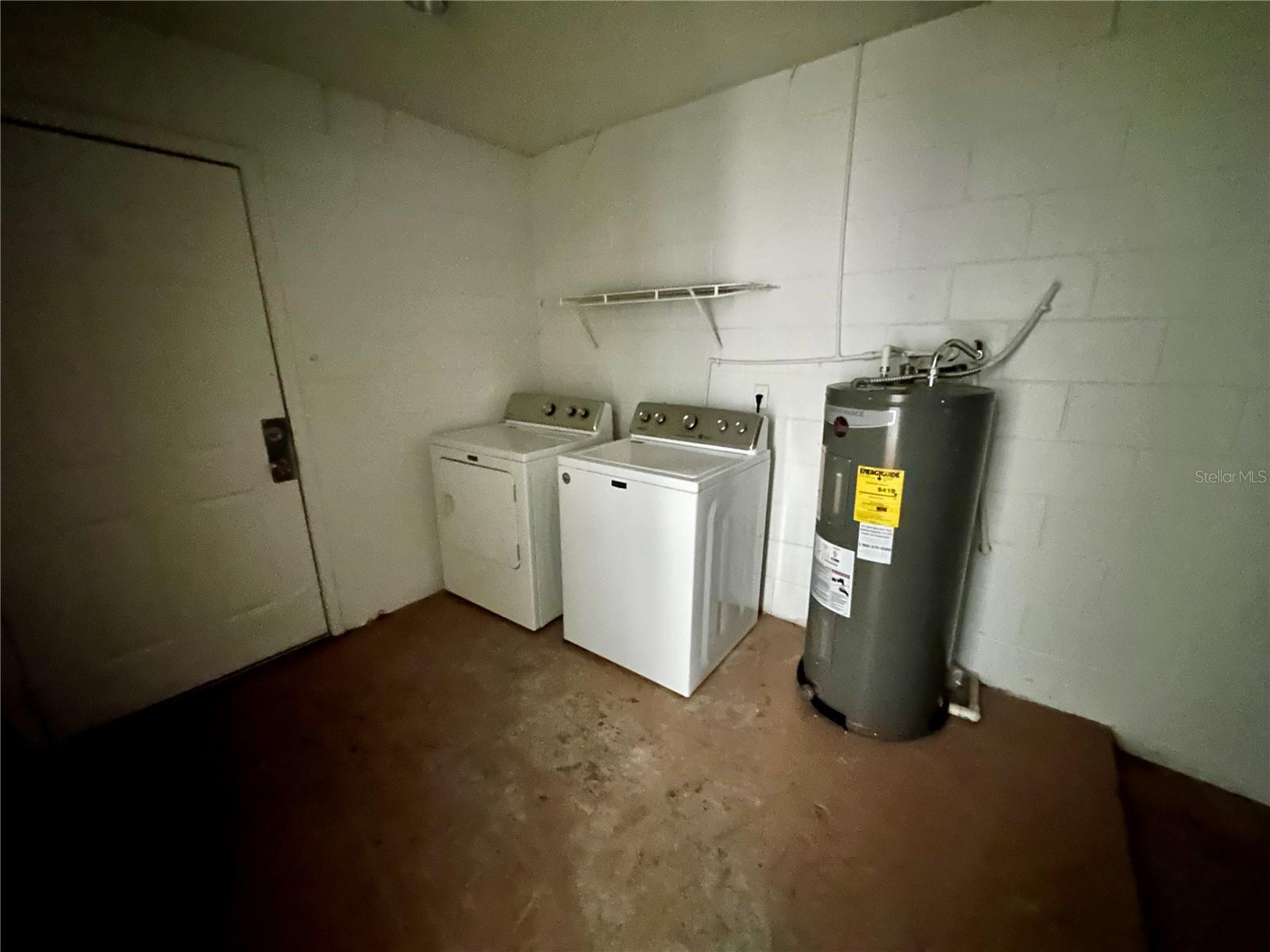 1322 S WASHINGTON AVE, APOPKA, FL, 32703