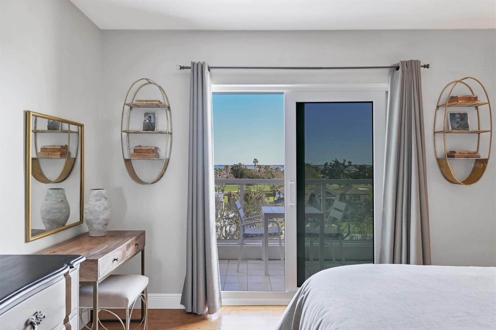 1000 LONGBOAT CLUB RD #604, LONGBOAT KEY, FL, 34228