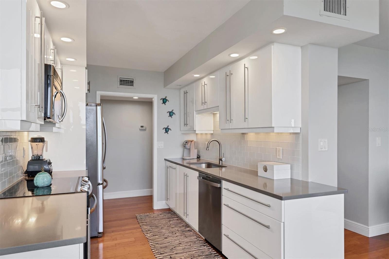 1000 LONGBOAT CLUB RD #604, LONGBOAT KEY, FL, 34228