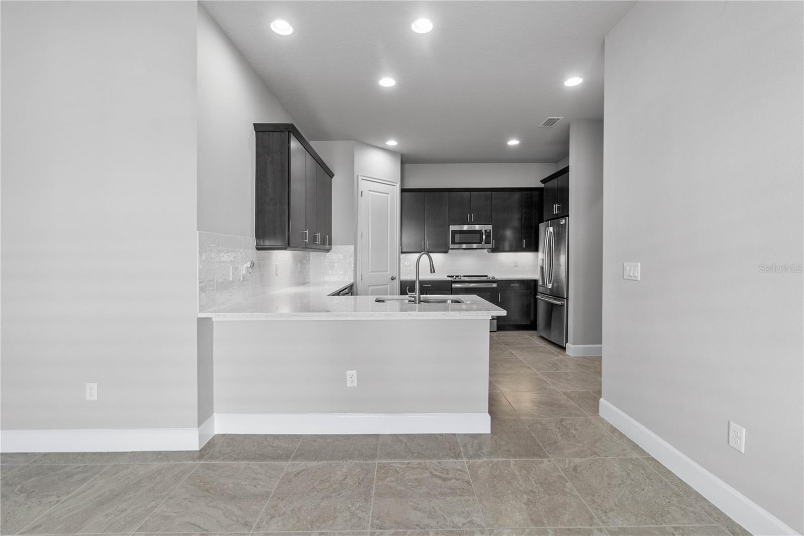 852 PINEWOOD DR, ORMOND BEACH, FL, 32174