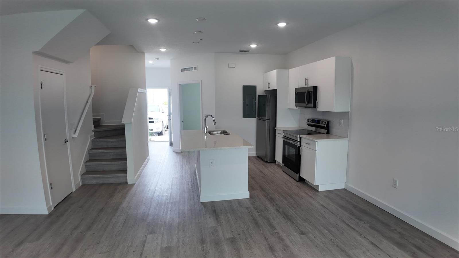 420 FAMAGUSTA DR, DAVENPORT, FL, 33896