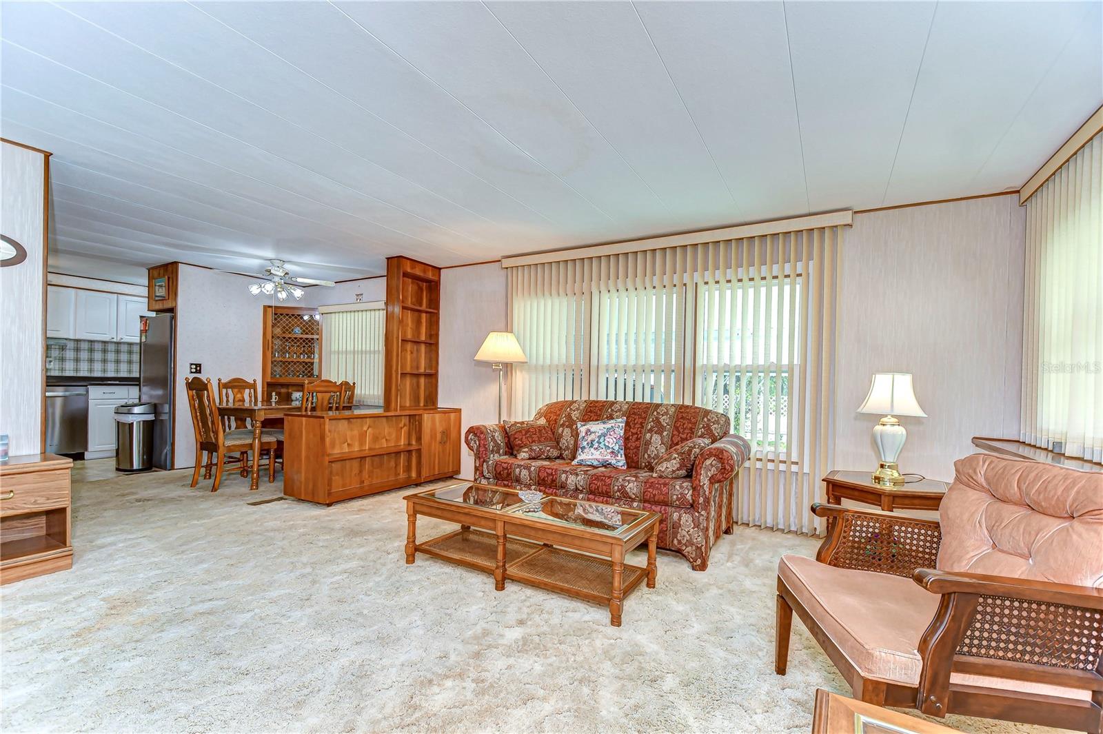 37249 HAMMOND DR, ZEPHYRHILLS, FL, 33541