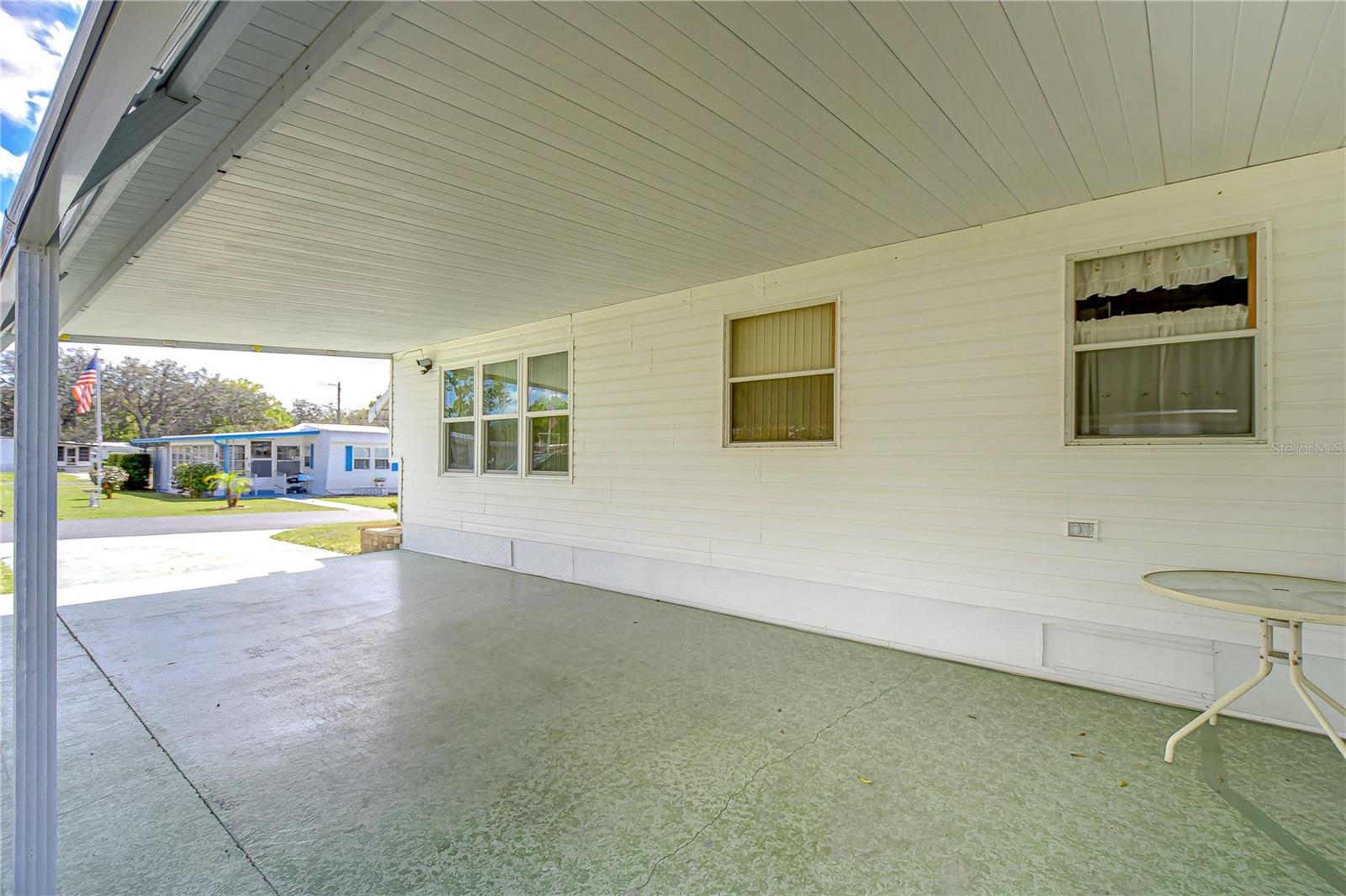 37249 HAMMOND DR, ZEPHYRHILLS, FL, 33541