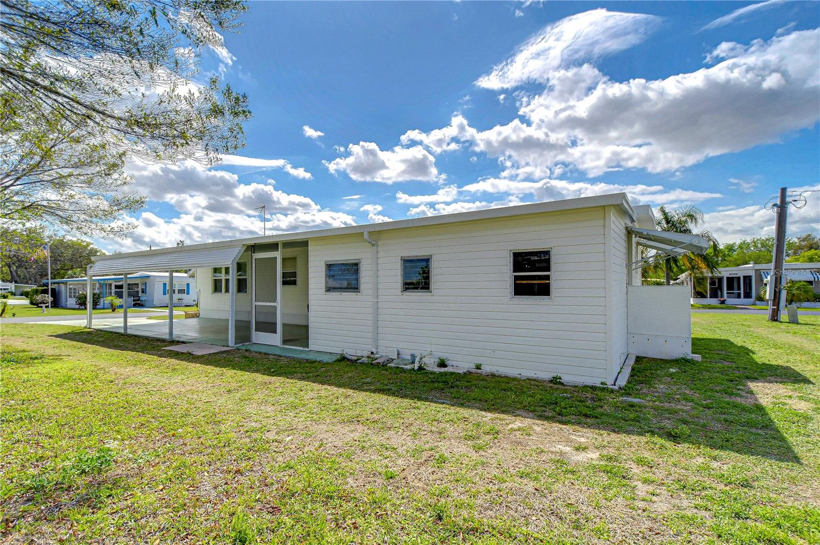 37249 HAMMOND DR, ZEPHYRHILLS, FL, 33541