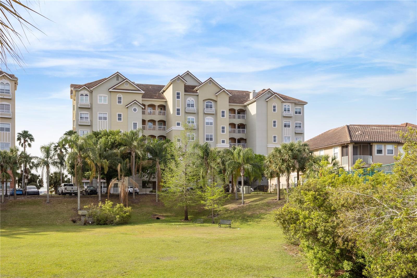 8761 THE ESPLANADE #32, ORLANDO, FL, 32836