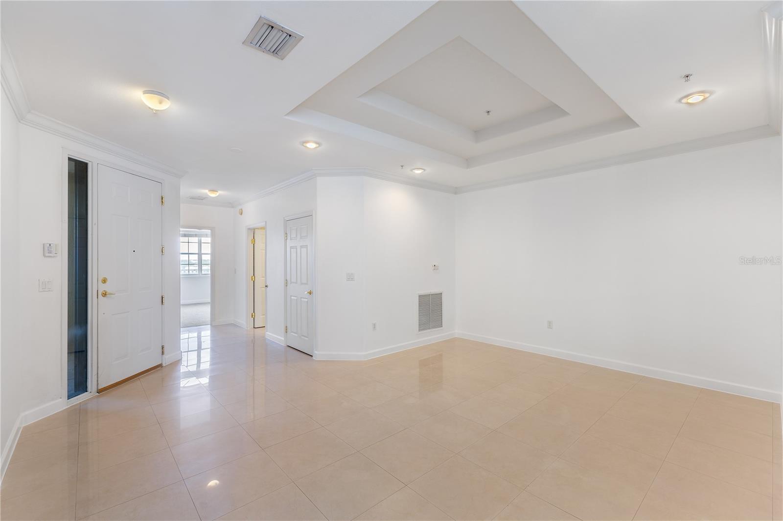 8761 THE ESPLANADE #32, ORLANDO, FL, 32836